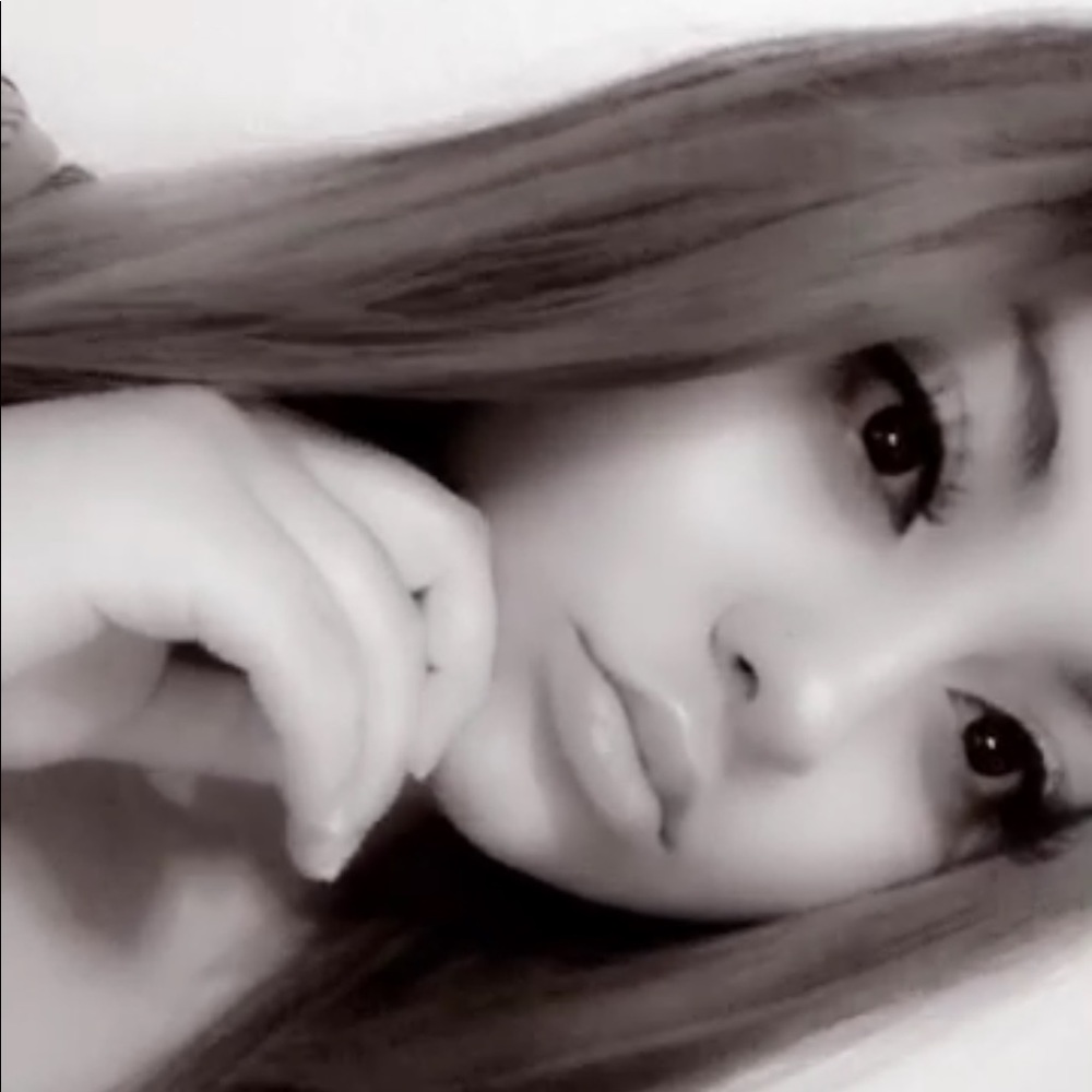 Meet your Posher, Jenny